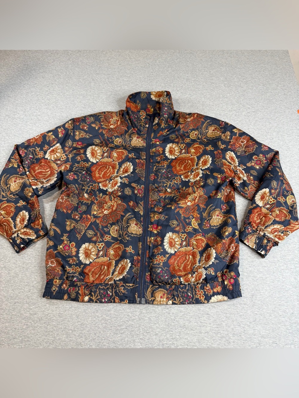 BOGARI Vintage All print Silk Zip Bomber Jacket Lightweight Floral Size Medium
